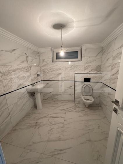 Casa cu etaj + demisol, 180 mp utili, 300 mp teren, zona Burdujeni