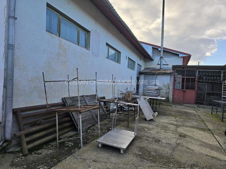 Se oferă spre vânzare / închiriere clădire cu spațiu comercial - 5