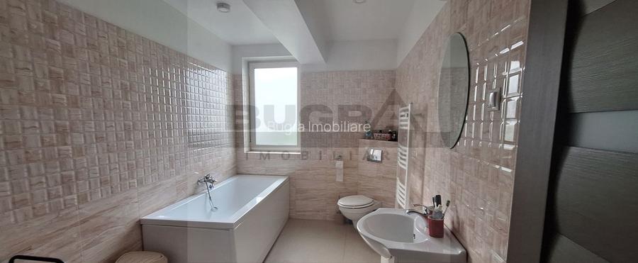 Vila noua - 2500 mp teren, finisata-mobilata, zona Odobesti
