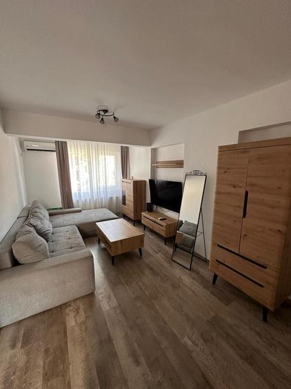| Apartament 2 camere semidecomandat - George Ranetti |
