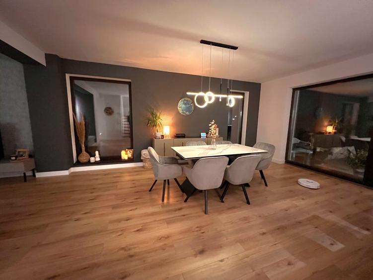 Complex case individuale cuplate in duplex langa padure