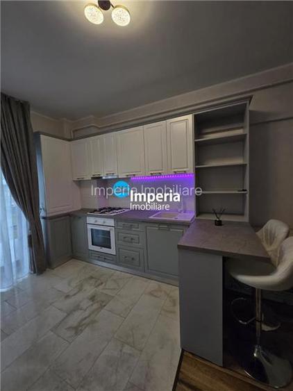 Inchiriez apartament 2 camere, open space, Copou - Royal Town - 5