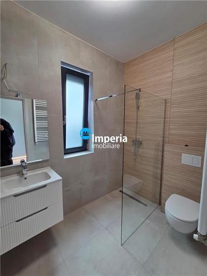Casă deosebită, finisaje premium, 128 mp, 900 m fata de Centru Mirosla
