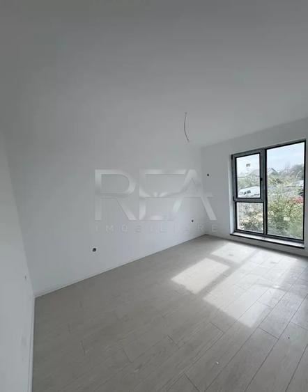 VILA 5 Camere, P+1 Bragadiru nou !
