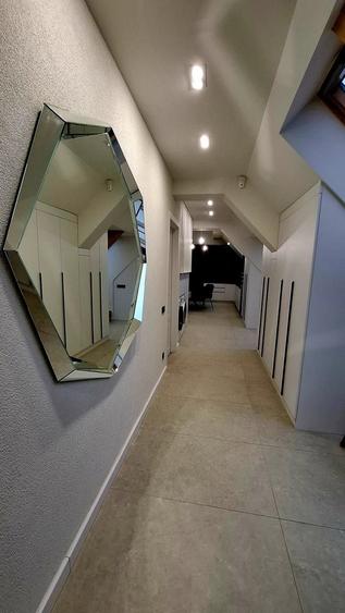 Imobilstar vinde penthouse finisat cu chirias - zona Papiu