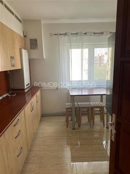13 Septembrie 3 camere spatios, mobilat si utilat