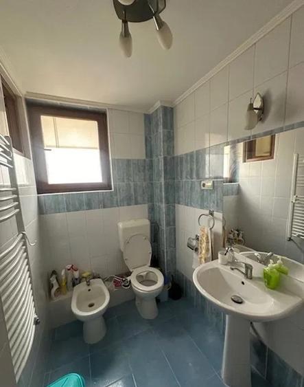 Apartament 3 camere, 82 mp, parter înalt + boxă 30 mp + 2 locuri de parcare