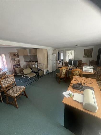 LIPOVEI - Vila INDIVIDUALA - P+2 - 8 cam - 4 bai - curte -GRADINA - PIVNITA -toa