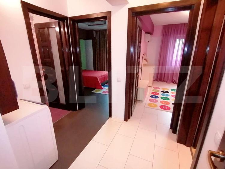 Apartament de 4 camere, 98 mp, centrala, aer conditionat, zona McDonald's