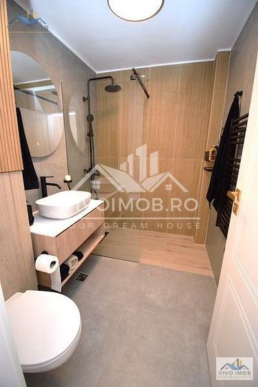 Bd Decebal / Prima Închiriere / mobilat și utilat Lux / terasă 14 mp