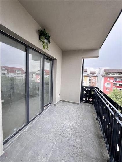 Apartament cu 3 camere decomandate 2 bai 2 balcoane in Sibiu