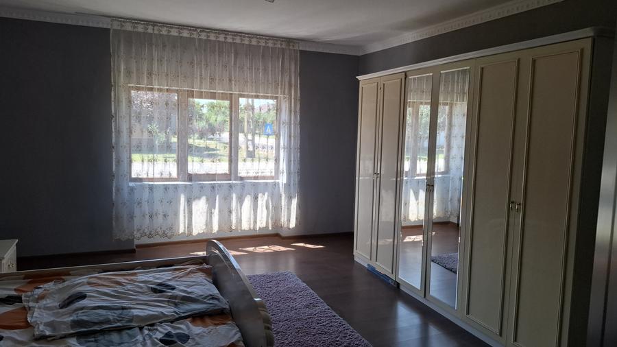Casa 3 camere recent renovata in Nadlac