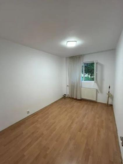 Apartament 3 Camere,Iancului Metrou,bl.reabilitat,parter/8,Amenajat,Liber