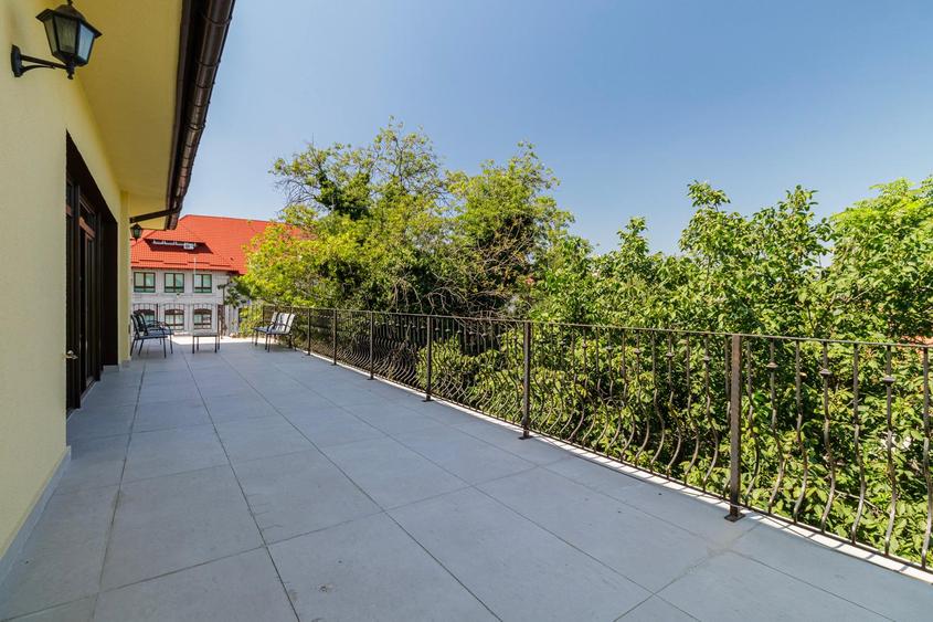 Vanzare - apartament - 4 camere+2 terase - Kiseleff