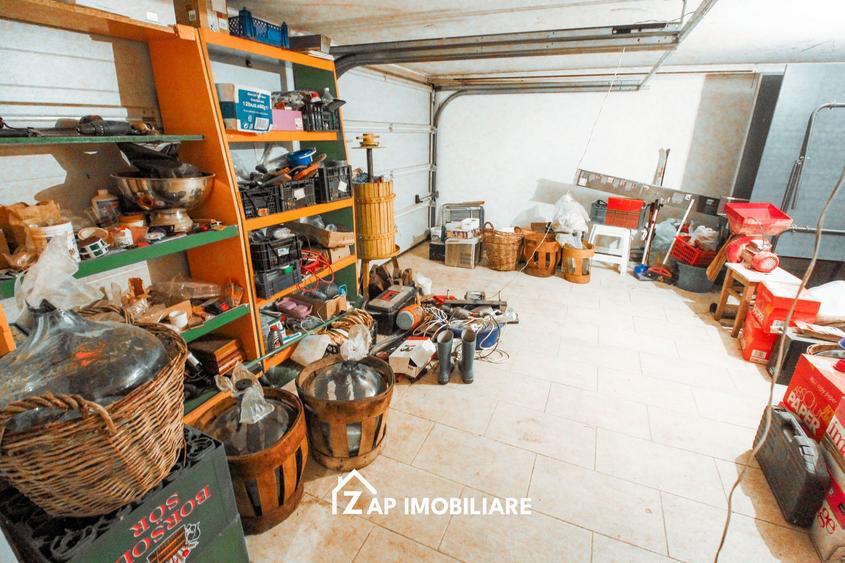 Unirii - Casa 170 mp - 5 camere - 900 mp teren - garaj