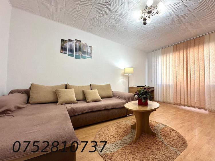 Apartament 3 camere, etaj intermediar