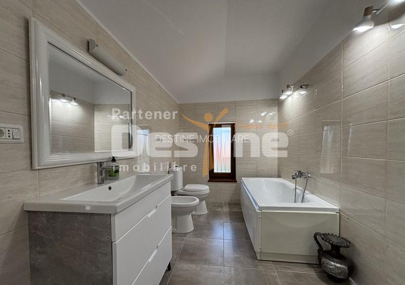 Oferim spre PRIMA inchiere 1/2 duplex renovat complet. - 7