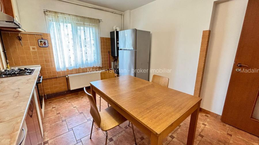 INCHIRIERE APARTAMENT 3 CAMERE - CENTRALA TERMICA - ULTRACENTRAL - 4