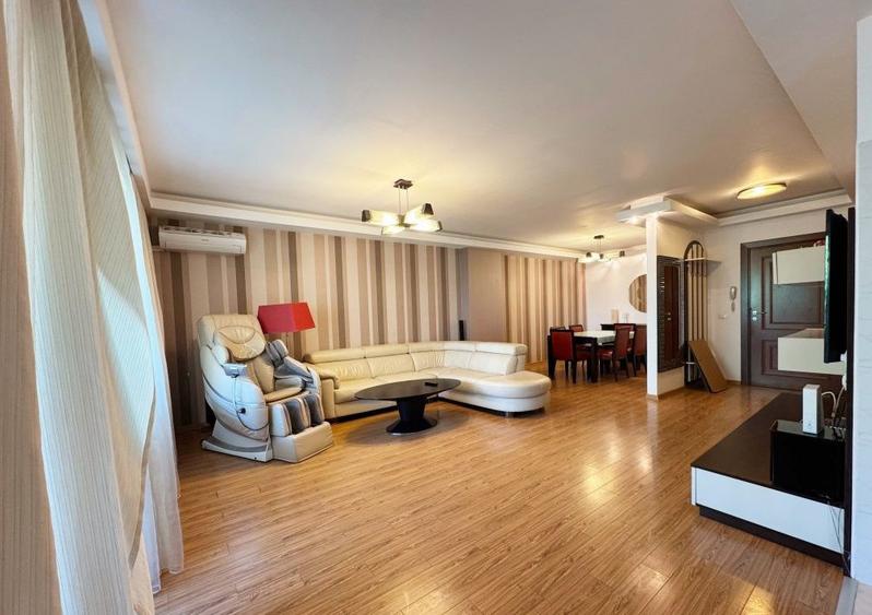 Apartament de 3 camere, 125 mp, disponibil imediat, centrala, balcon, Aviației