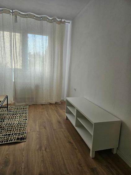 Garii -Garsoniera moderna la prima inchiriere in bloc de apartamente