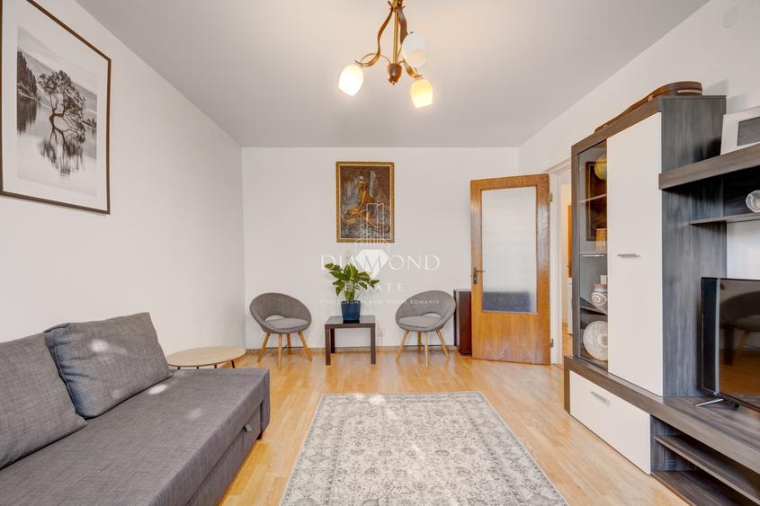 Apartament 3 camere decomandat | Metrou 1 Decembrie | Parcare inclusa