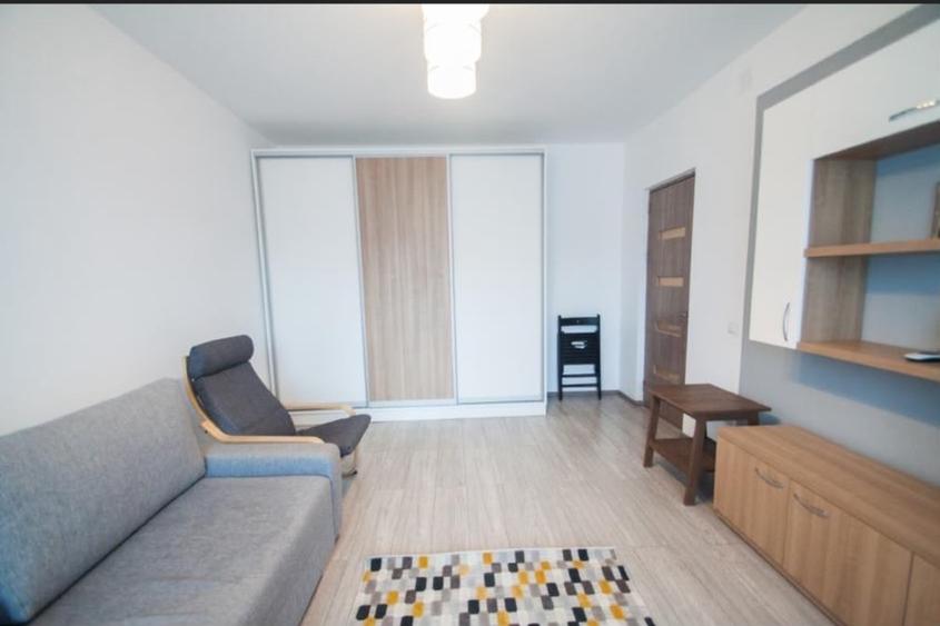 Garsonieră de închiriat zona Dristor, 34 mp, decomandată