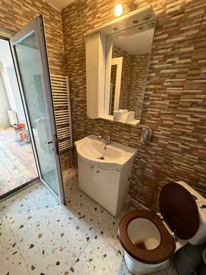 Casa 5 camere/ Oras Pantelimon/curte individuala