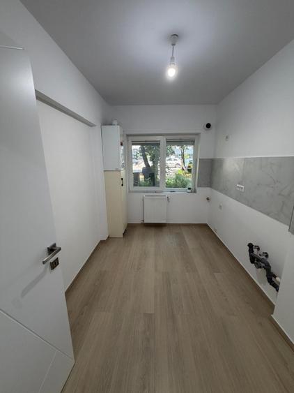 Apartament 2 camere semidecomandat zona Lidl Gara