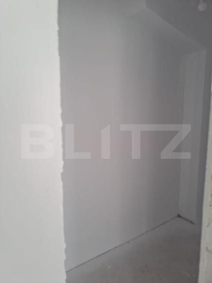 Casa cu 5 camere tip duplex, impecabila, zona Tractorul