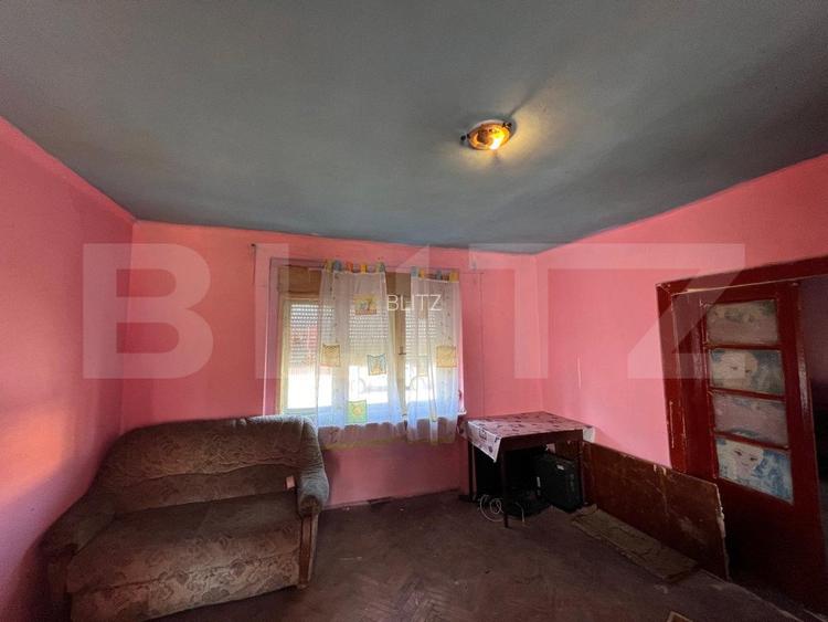 Teren și construcții 60 mp, zona strada Botizului - 4