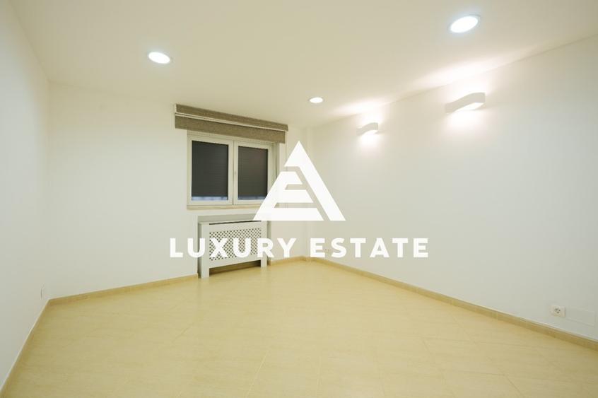 Apartament premium de 3 camere, complet renovat, în zonă ultracentrală