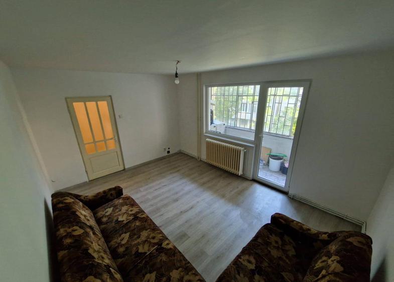 Apartament 3 camere decomandat, 65m Manastur, zona Primăverii