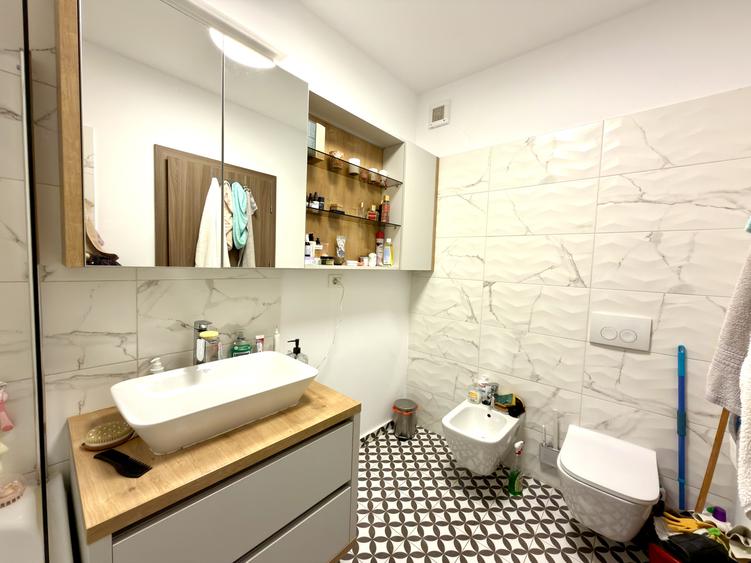 Apartament 3 camere, 71mp, etaj 15 - XCity Towers Torontal