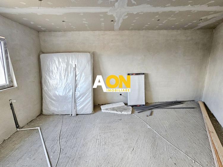 Casa 12 camere, pretabila ca pensiune sau pentru apartamentare