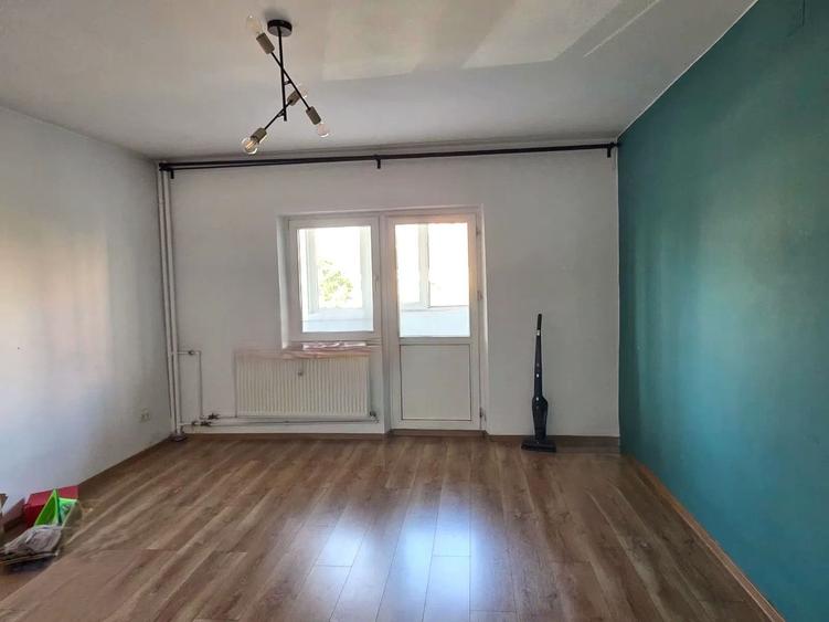 Vânzare Apartament 2 Camere, Calea Vitan – Zonă Mall Vitan / Metrou Mihai Bravu