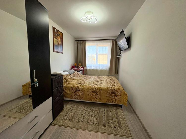 Apartament 2 camere decomandat zona Simeria (lângă piața Dolar) - 4