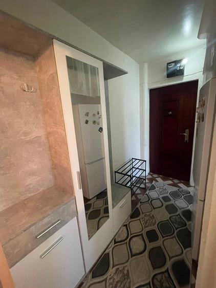 Apartament cu 2 camere, zona Alexandru cel Bun