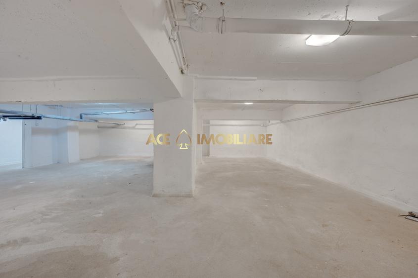 Spatiu comercial | 340 mp | Lift marfa | Curent electric trifazic