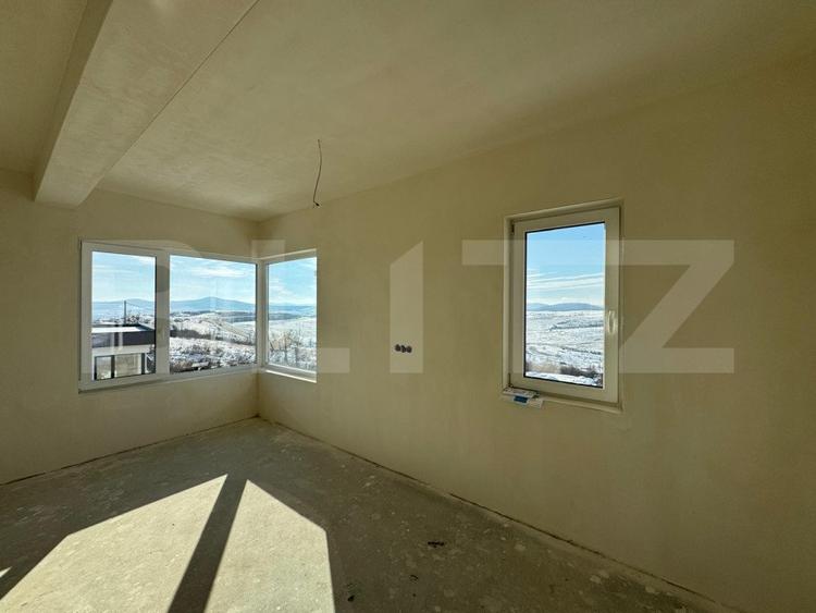 Casă nouă cu priveliște, 4 camere, zonă liniștită