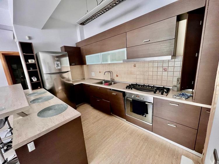 Apartament generos cu 3 camere de inchiriat pe Iancu Nicolae- Lidl