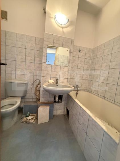 Apartament 2 camere, zona Racadau, boxa