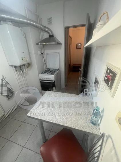 Apartament 1 Cameră Decomandat, 45 mp, Lângă Pod Nicolina, 5 Minu