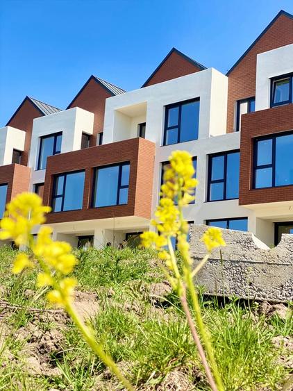 Casa de vanzare – concept modern, priveliste deosebita – 147 mp utili