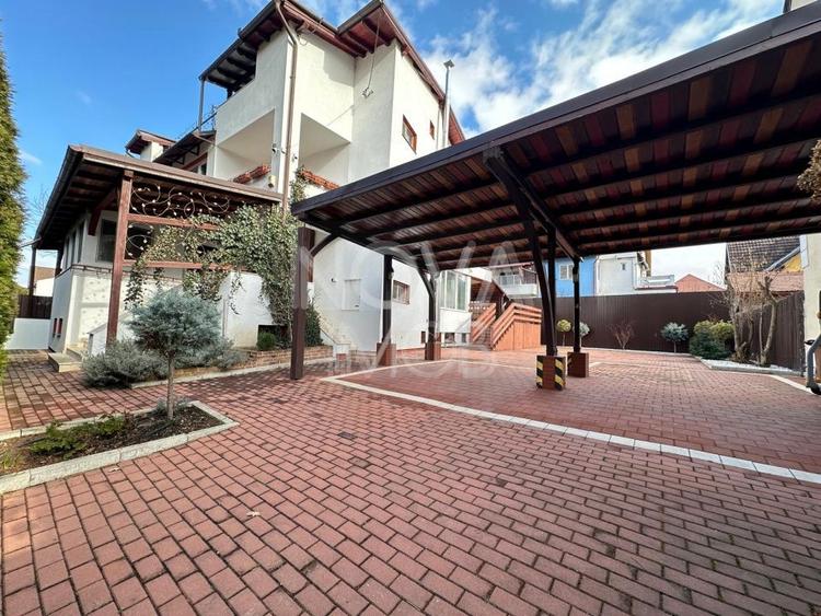 Casa individuala - vedere spre padure - Parcul Sub Arini