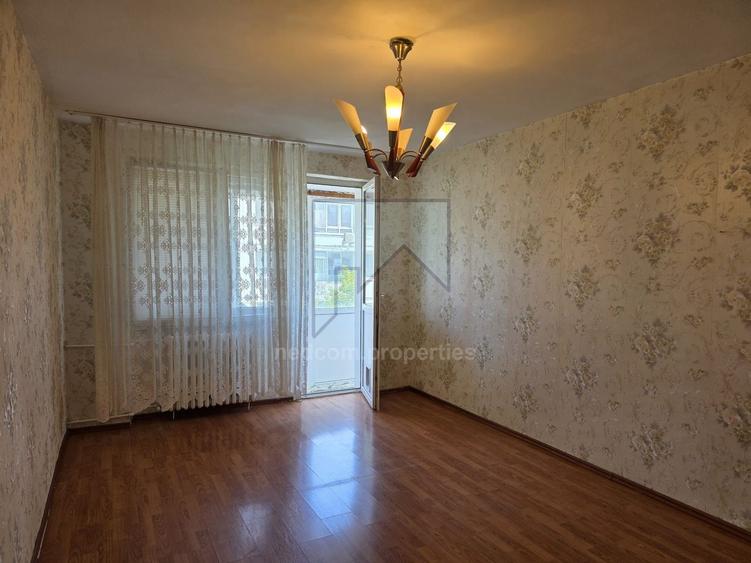 Vanzare apartament 3 camere Salaj - Kaufland