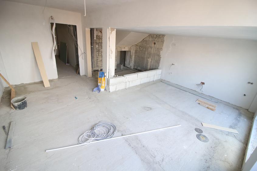 Ap. 3 camere bloc nou, etaj 1