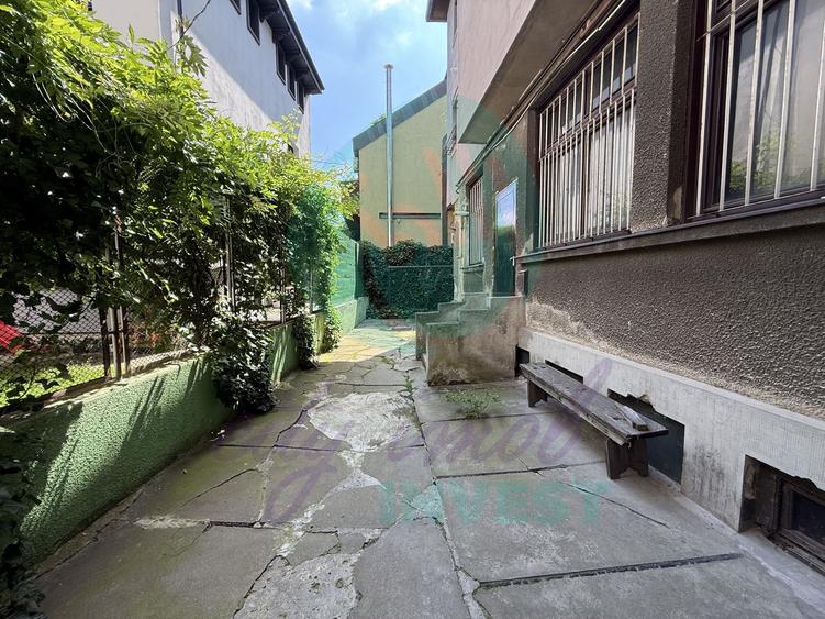 Refugiu urban într-o vilă interbelică
