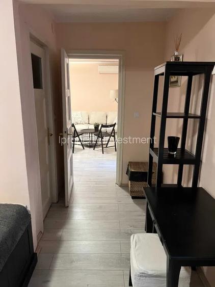P-ta Romana | 2 Camere | Renovat | Balcon | Prox. Metrou | - 2