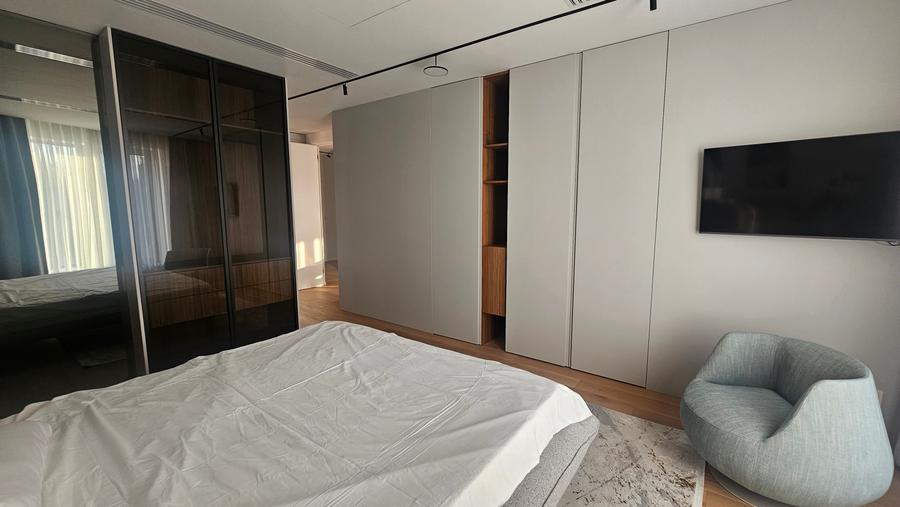 Romana, imobil nou, impecabil, pentru pretentiosi, lux, constructie 2025.