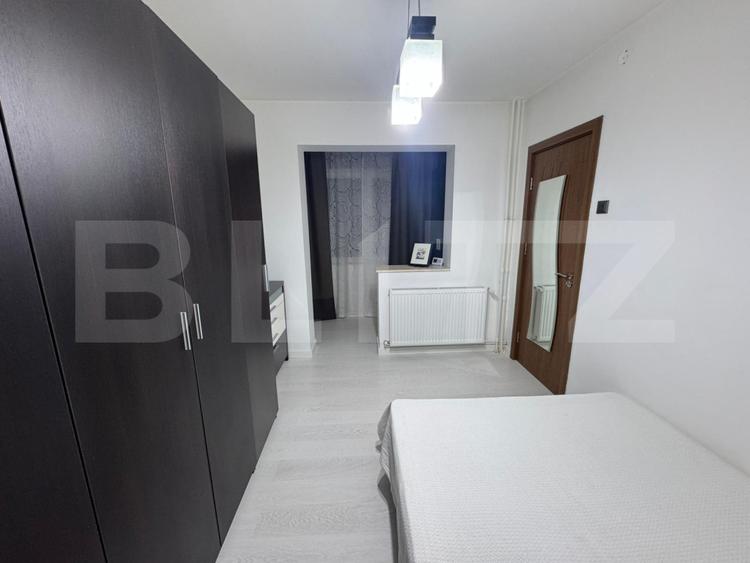 Apartament 2 camere, 38 mp, zona Racheta - Craiovita Noua